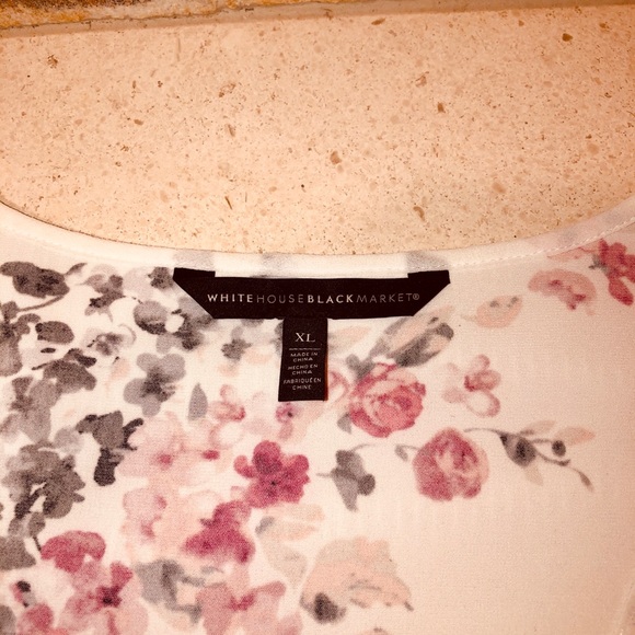 Dressy, Sequene, beaded overlay sleeveless top - Picture 5 of 5